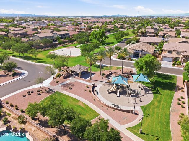 1377 E GLACIER Place, Chandler, AZ 85249