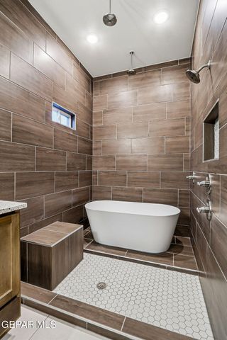 916 KEENLAND Avenue, El Paso, TX 79932