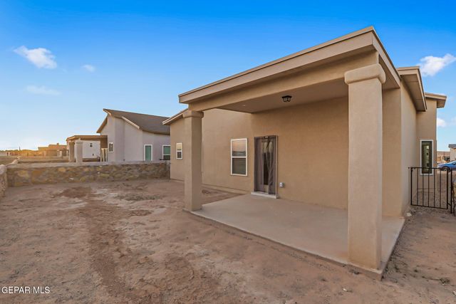 916 KEENLAND Avenue, El Paso, TX 79932