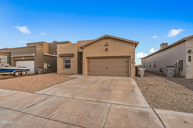 916 KEENLAND Avenue, El Paso, TX 79932