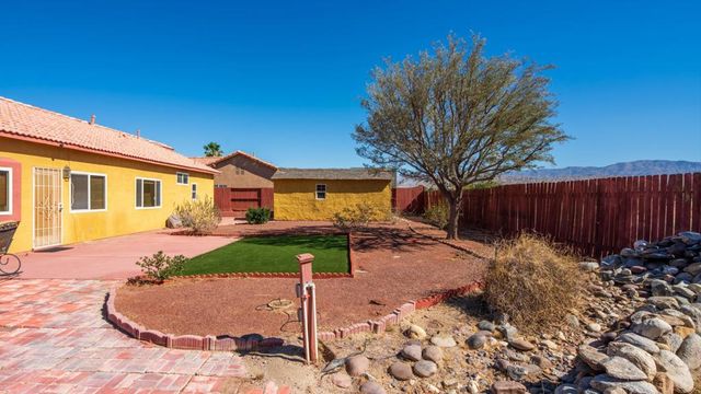 31474 Via Ventana, Thousand Palms, CA 92276