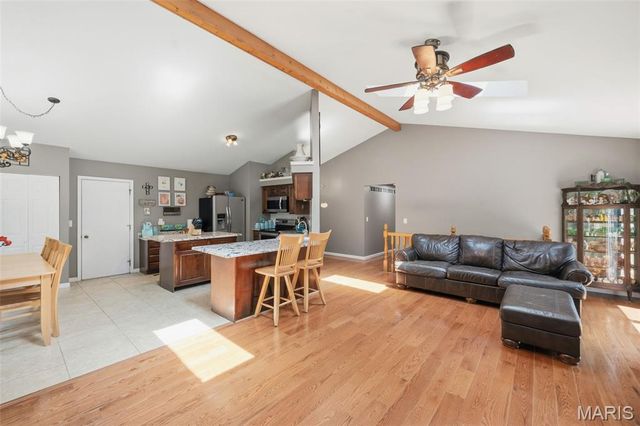 610 Barley Ridge Court N, St Peters, MO 63376