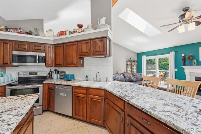 610 Barley Ridge Court N, St Peters, MO 63376