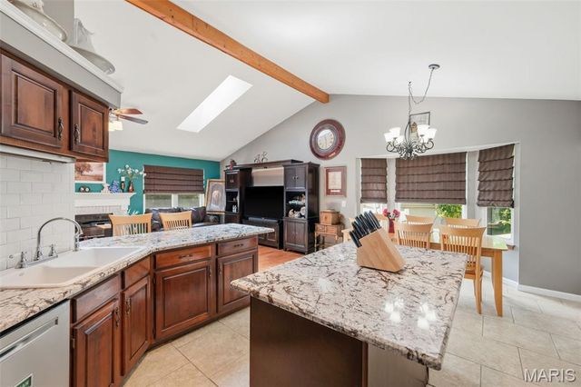 610 Barley Ridge Court N, St Peters, MO 63376