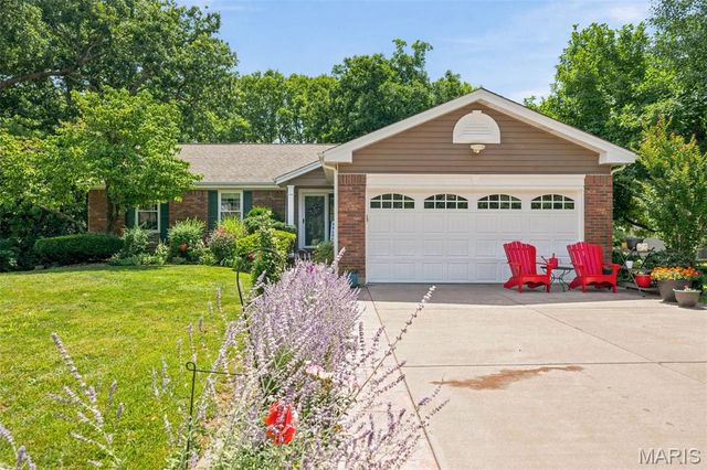 610 Barley Ridge Court N, St Peters, MO 63376
