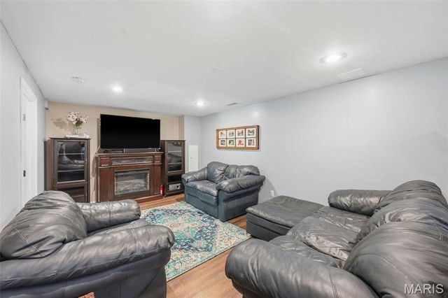 610 Barley Ridge Court N, St Peters, MO 63376