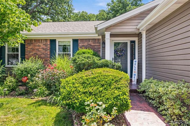 610 Barley Ridge Court N, St Peters, MO 63376