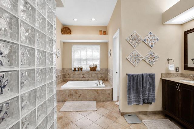 2409 DANA DRIVE, Safety Harbor, FL 34695