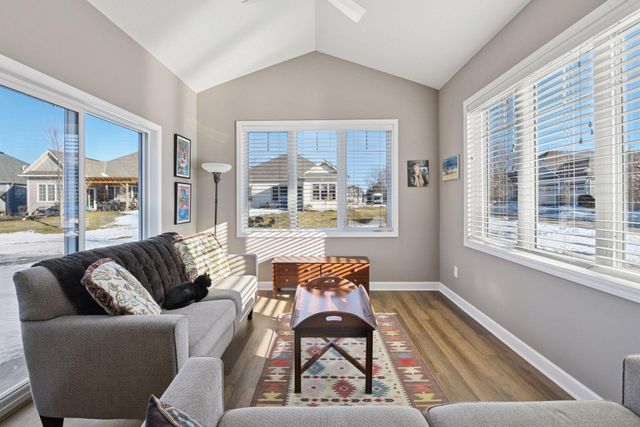 7789 Vincent Drive, Victoria, MN 55386