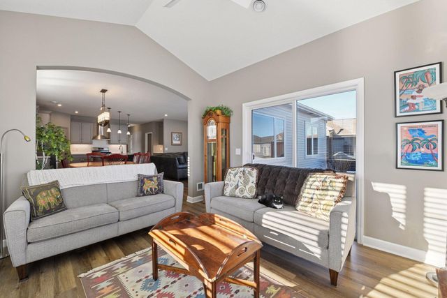 7789 Vincent Drive, Victoria, MN 55386