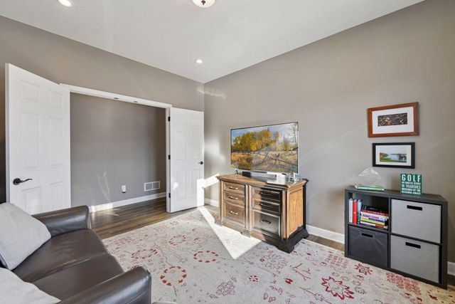 7789 Vincent Drive, Victoria, MN 55386