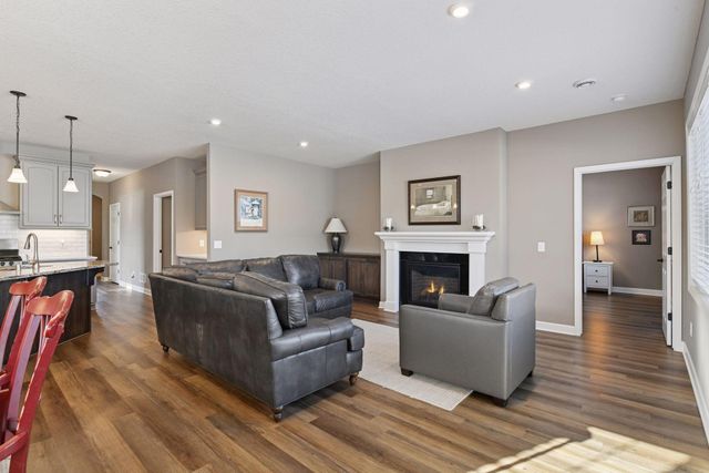 7789 Vincent Drive, Victoria, MN 55386