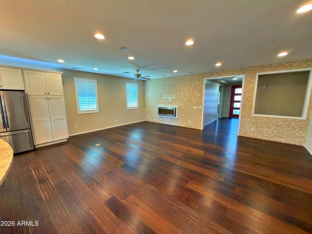3265 E Myrtabel Way, Gilbert, AZ 85298