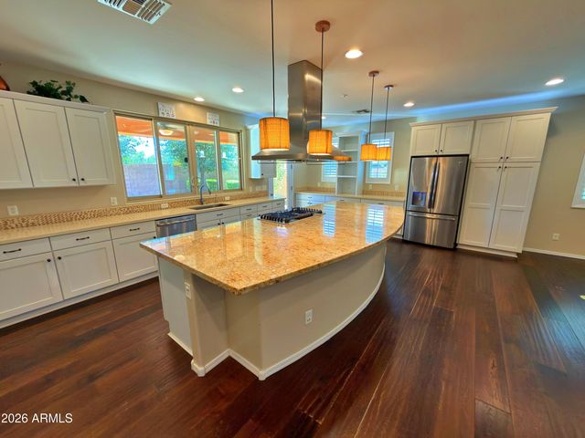 3265 E Myrtabel Way, Gilbert, AZ 85298