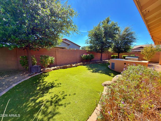 3265 E Myrtabel Way, Gilbert, AZ 85298