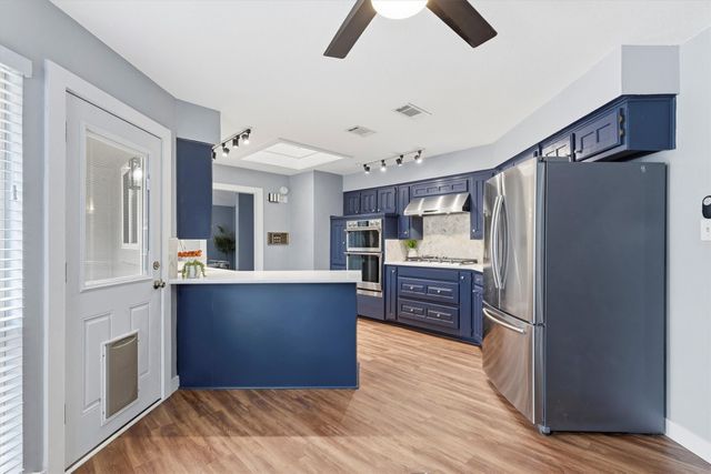 1631 Vail Place, Lewisville, TX 75077