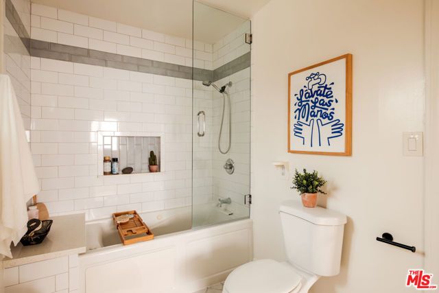 601 San Pascual Avenue, Los Angeles, CA 90042