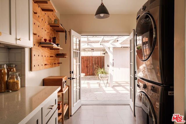 601 San Pascual Avenue, Los Angeles, CA 90042