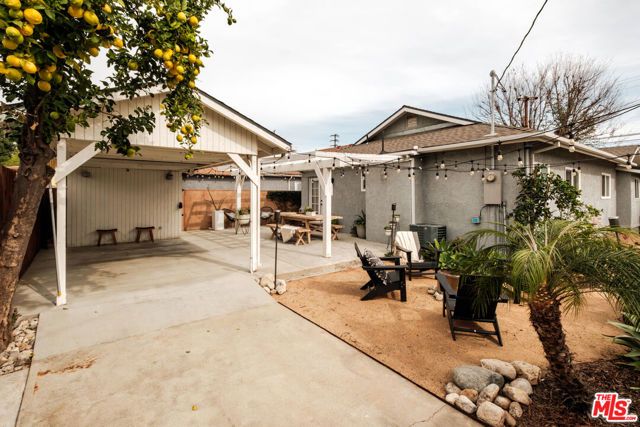 601 San Pascual Avenue, Los Angeles, CA 90042