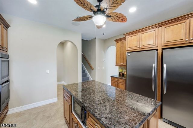 5332 SW 28th PL, Cape Coral, FL 33914