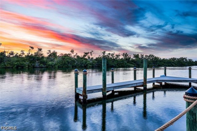 5332 SW 28th PL, Cape Coral, FL 33914