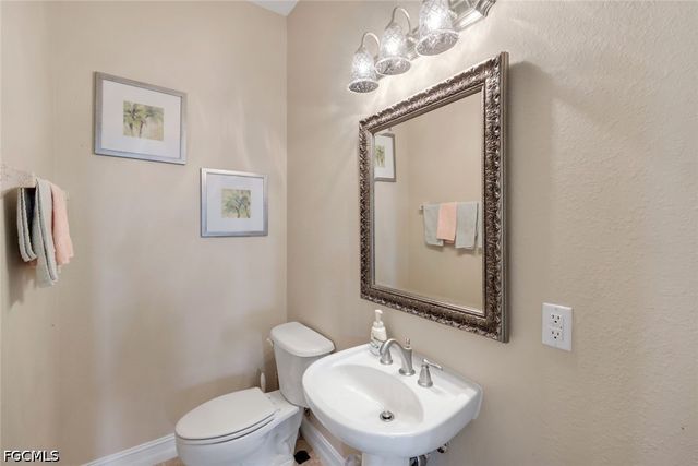 5332 SW 28th PL, Cape Coral, FL 33914