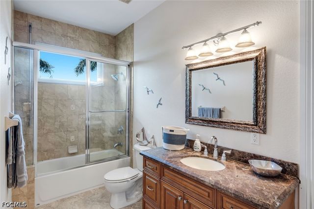 5332 SW 28th PL, Cape Coral, FL 33914