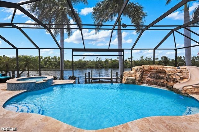 5332 SW 28th PL, Cape Coral, FL 33914