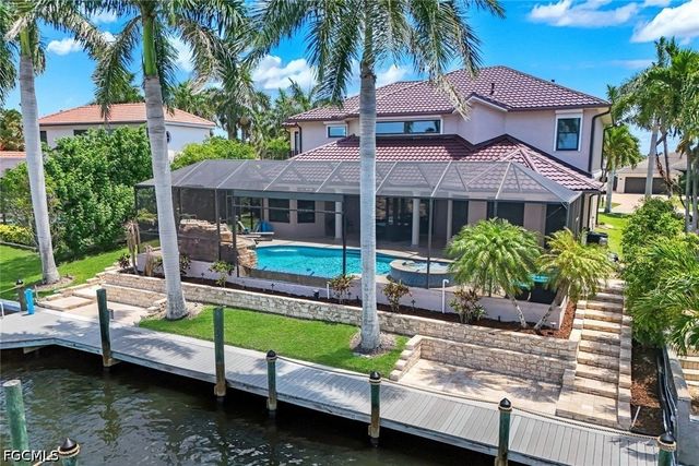 5332 SW 28th PL, Cape Coral, FL 33914