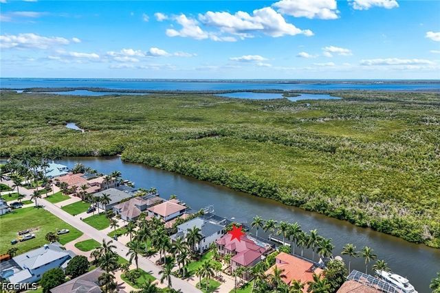 5332 SW 28th PL, Cape Coral, FL 33914