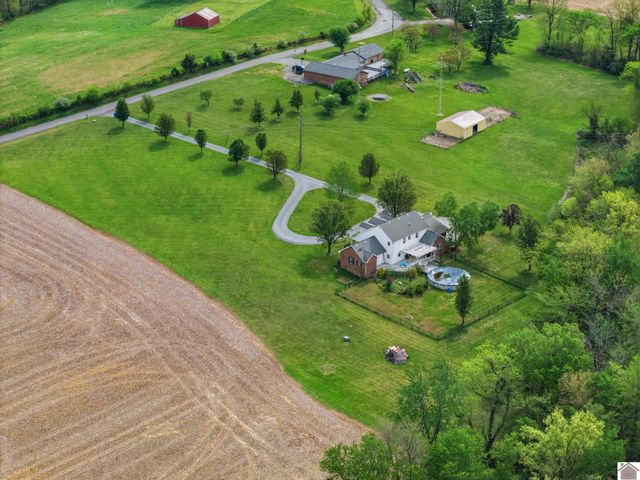 625 Coleman Road, Marion, KY 42064