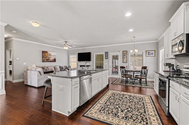 1227 Windstone Drive, Winder, GA 30680