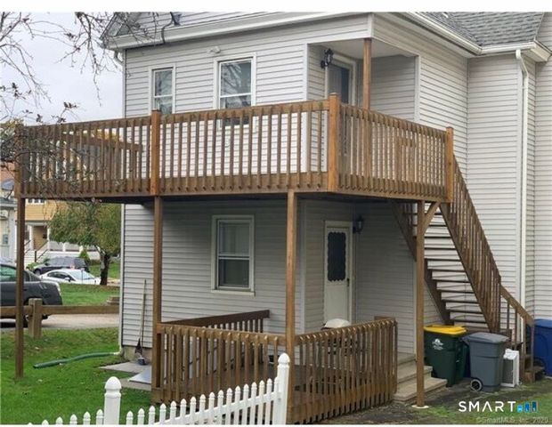 33 Holbrook Street, Ansonia, CT 06401