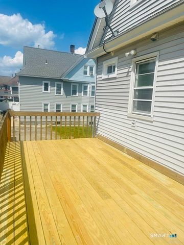 33 Holbrook Street, Ansonia, CT 06401