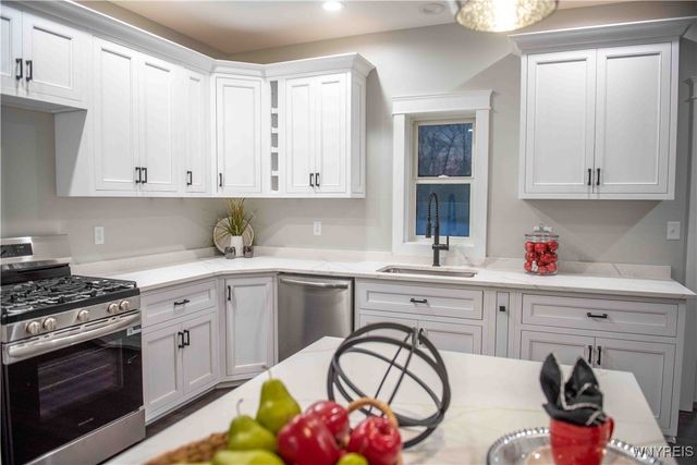 6220 Versailles Road, Hamburg, NY 14085