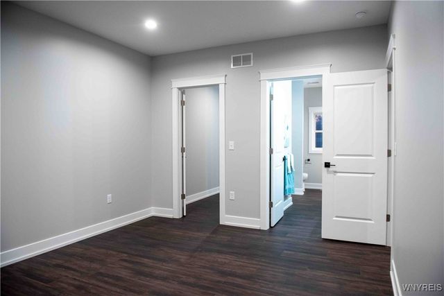 6220 Versailles Road, Hamburg, NY 14085