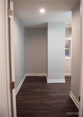 6220 Versailles Road, Hamburg, NY 14085