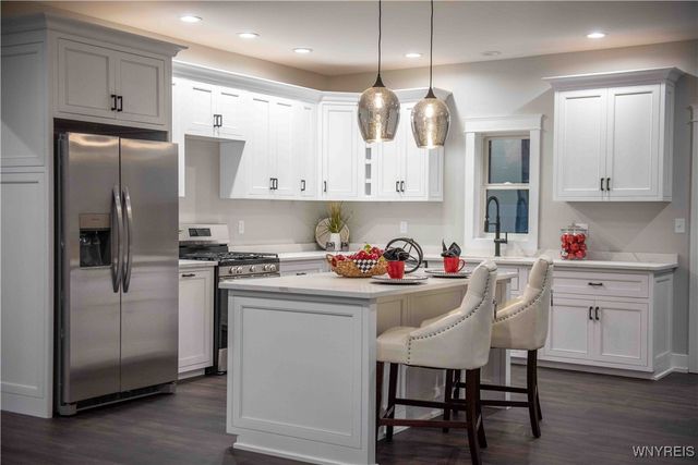 6220 Versailles Road, Hamburg, NY 14085