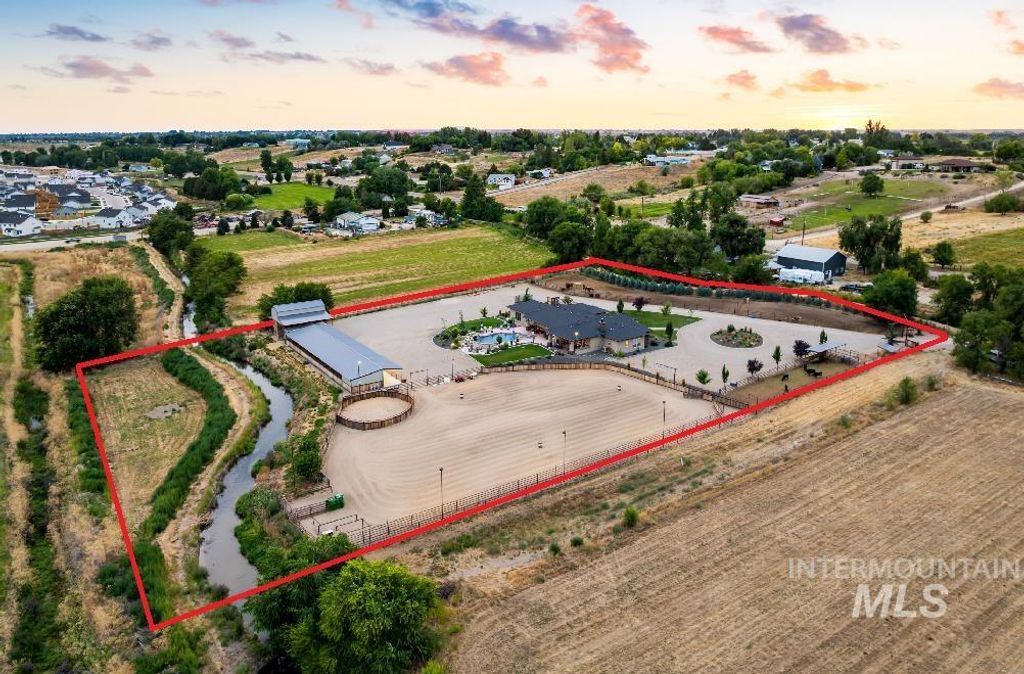 9819 Foothill Rd, Middleton, ID 83644 photo 8