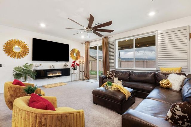 11850 E Crescent Street, Desert Hot Springs, CA 92240