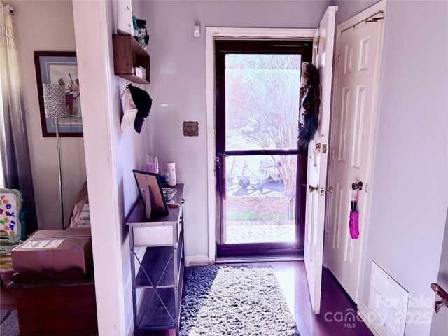 7434 Kilcullen Drive, Charlotte, NC 28270