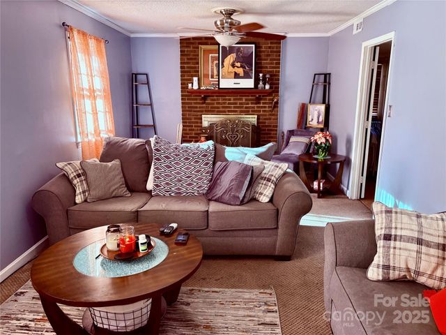 7434 Kilcullen Drive, Charlotte, NC 28270