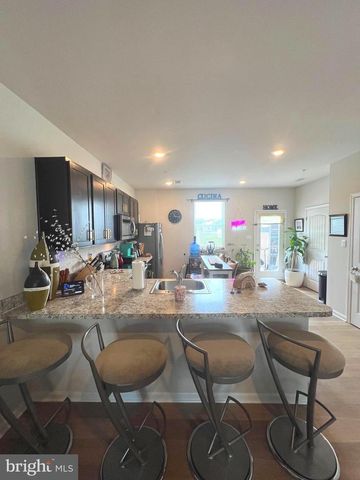 815 DERWENT LN, Salisbury, MD 21801