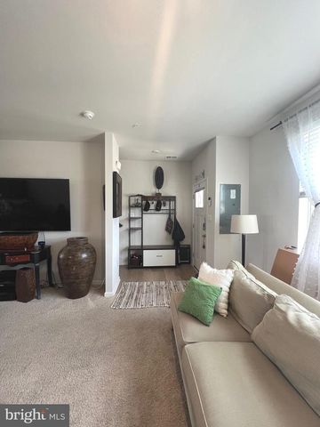 815 DERWENT LN, Salisbury, MD 21801
