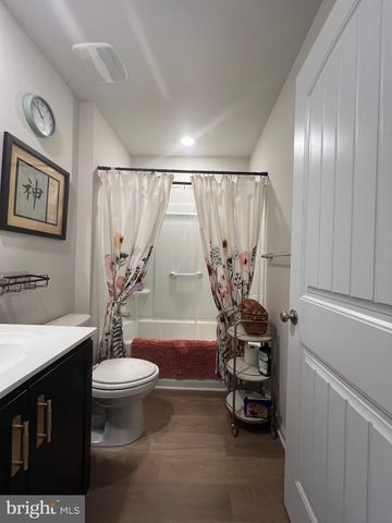 815 DERWENT LN, Salisbury, MD 21801