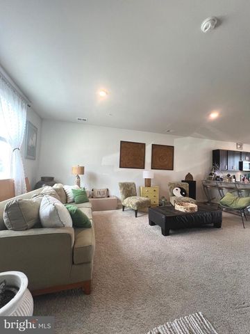 815 DERWENT LN, Salisbury, MD 21801