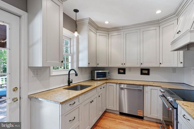 112 W PARK PL, Newark, DE 19711