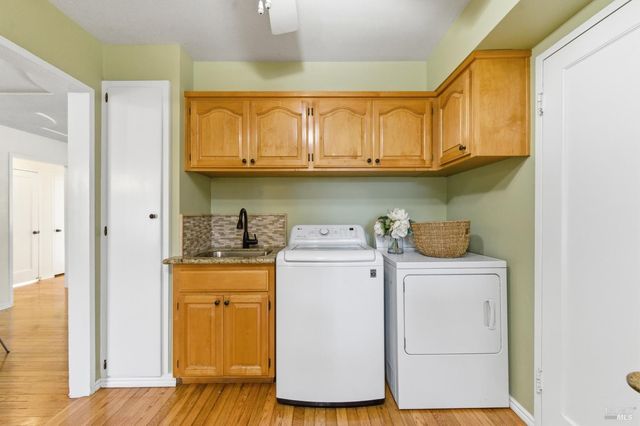 3188 Laurel St, Napa, CA 94558