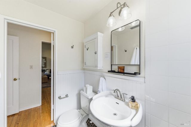 3188 Laurel St, Napa, CA 94558