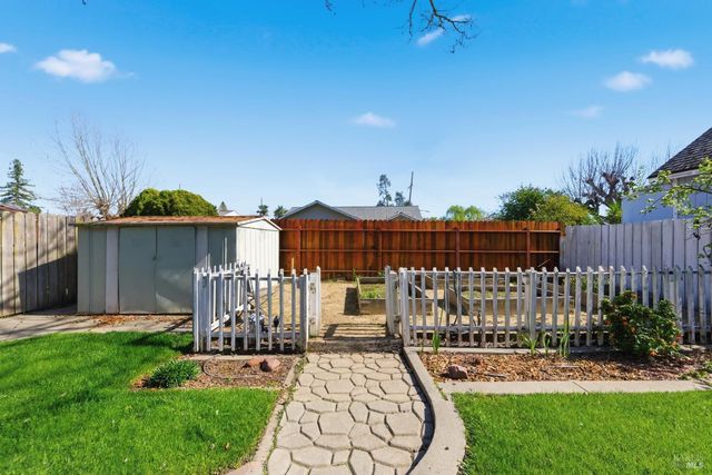 3188 Laurel St, Napa, CA 94558